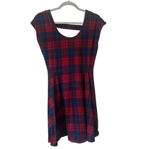 Rue21 Red & Navy Plaid Fit & Flare Skater Dress Large Cut-Out Back Stretchy Knit